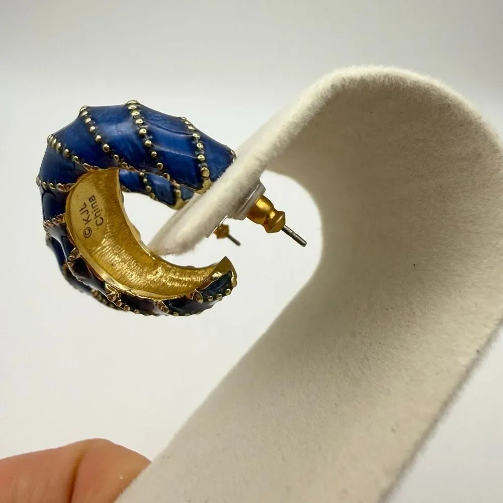 Kenneth Jay Lane Candy Blue Enamel Hoop Earrings Rhinestones Twist VTG Gold New - Picture 3 of 5